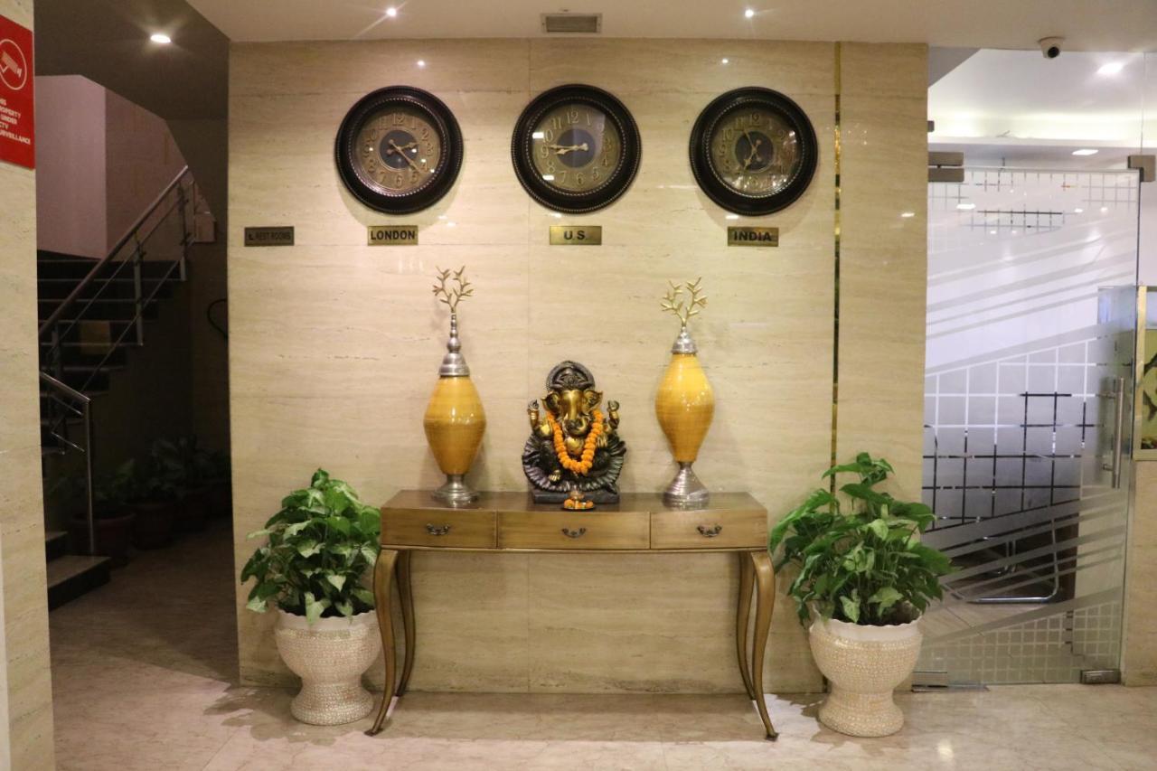 Hotel S C Residency Zirakpur Exterior photo